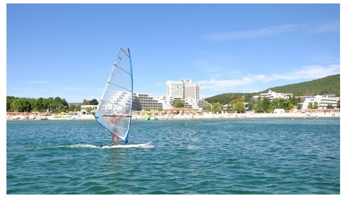 Hotel Dobrudja poza 5