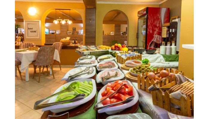 Hotel Grami poza 21