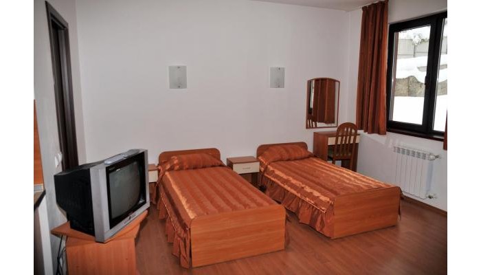 Hotel Flora Main Building poza 26