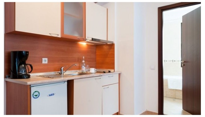 Hotel Flora Main Building poza 18