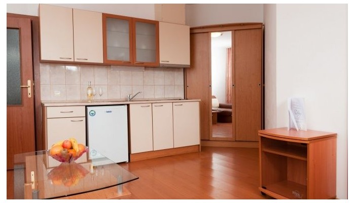 Hotel Flora Main Building poza 21