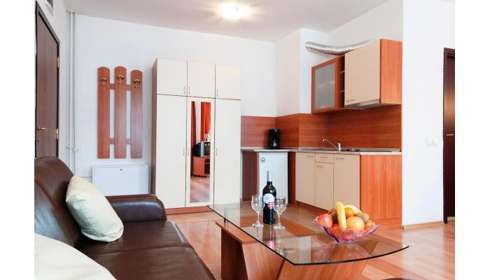 Hotel Flora Main Building poza 29