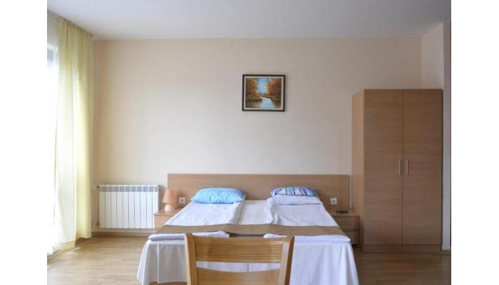 Persey Flora Apartments poza 7