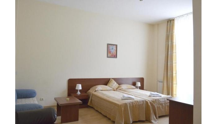 Persey Flora Apartments poza 6