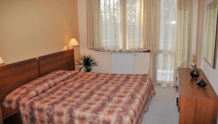 Villa Park Guest Apartments poza 4