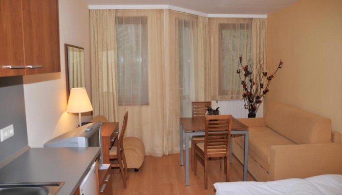 Villa Park Guest Apartments poza 5