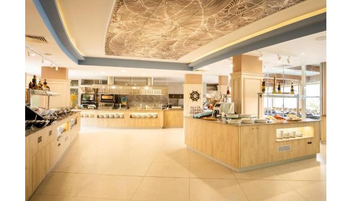 Royal Bay Resort poza 5