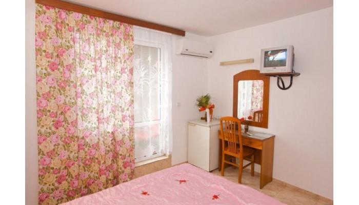 Family Hotel Orfei poza 3