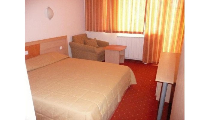 Hotel Capri poza 3