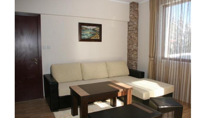 Complex Kamelia poza 8