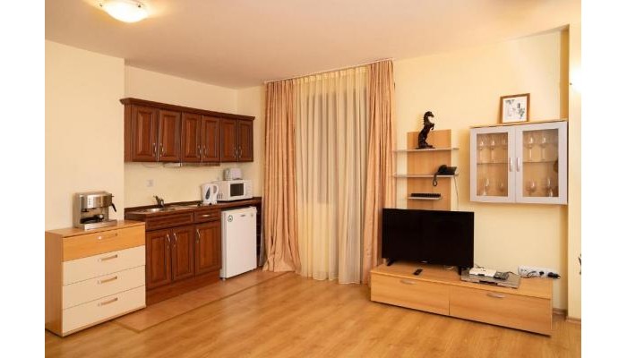 The Castle Complex poza 7