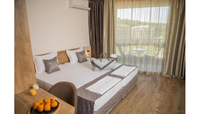 Allure Beach Resort poza 4