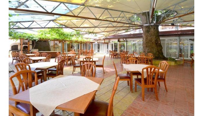 Hotel Estreya Residence poza 8