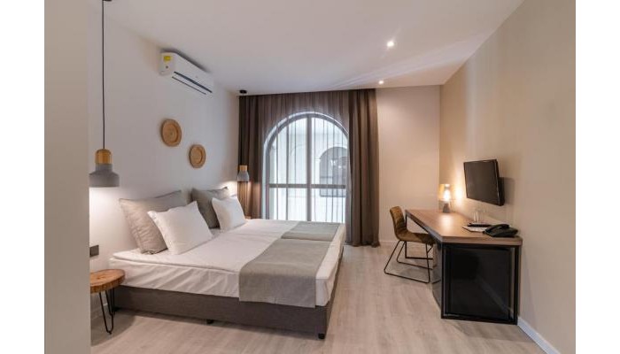 Hotel Primorski poza 13