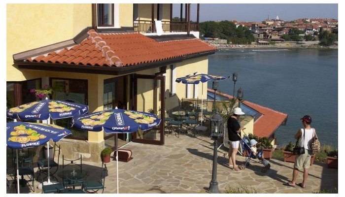 Hotel Parnasse poza 0