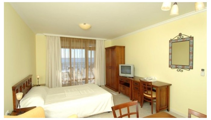 Santa Marina Holiday Village poza 11