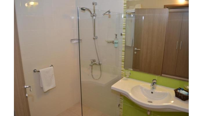 Aqua Nevis Hotel & Aqua Park poza 2