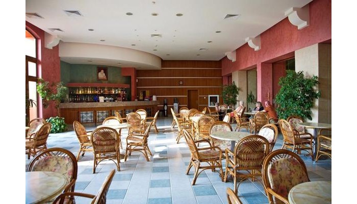 Hotel Hrizantema poza 3