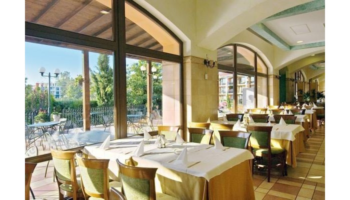 Hotel Hrizantema poza 2