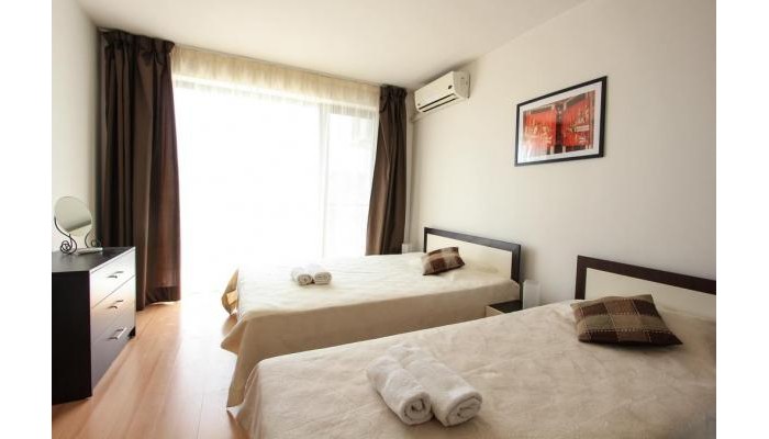 New Line Village Apartments poza 15