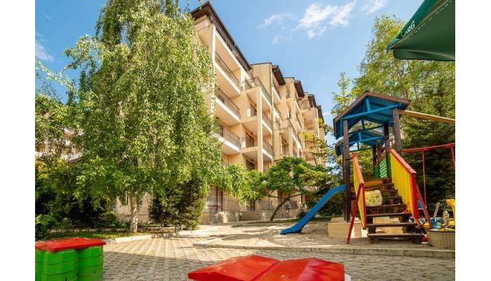 Rose Village poza 41