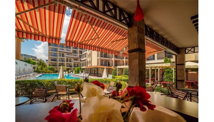 Rose Village poza 33