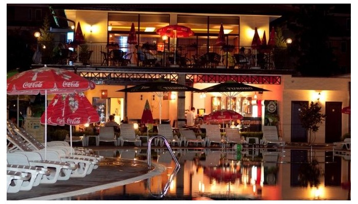 Rose Village poza 35